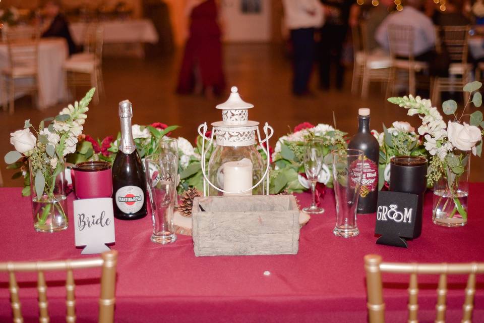 Bride/Groom table