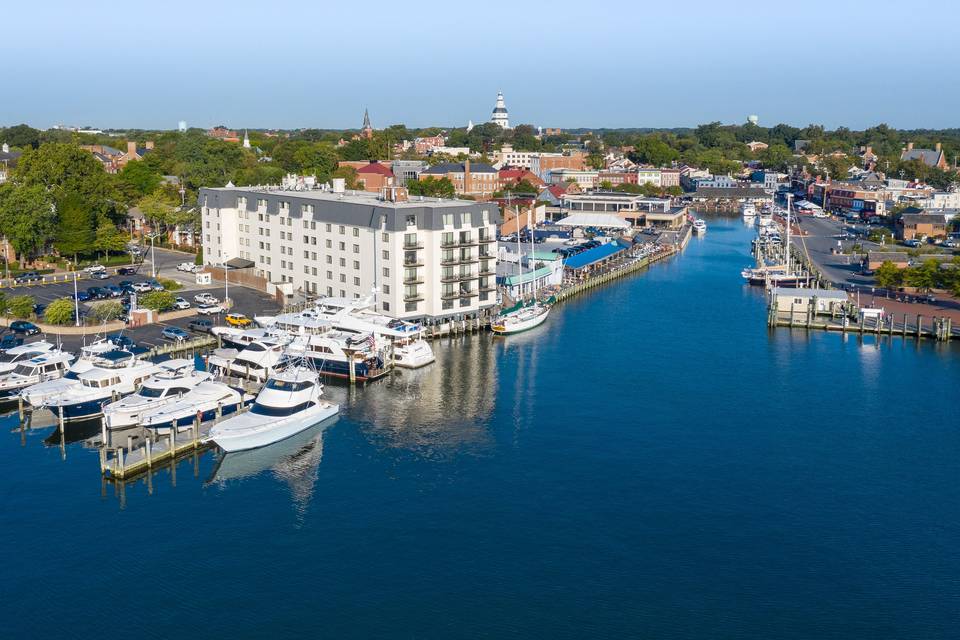 Annapolis Waterfront Hotel