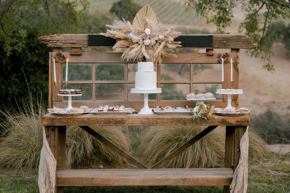 Rustic dessert table