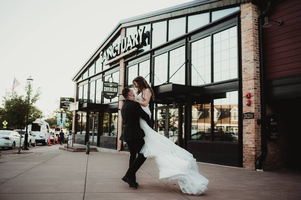 Beautiful downtown photo
