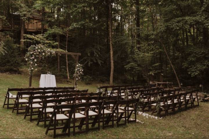 Wedding at the Treehouses