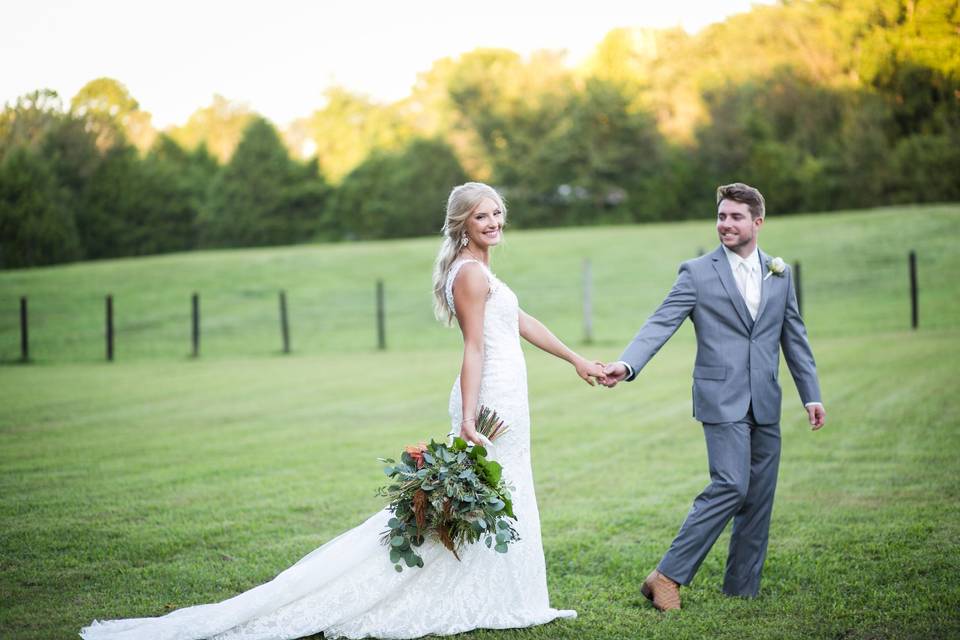 Hidden Creek Farm Weddings