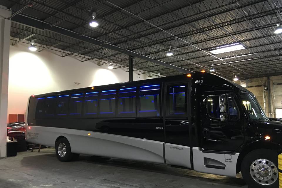 Broadway Elite Limousine