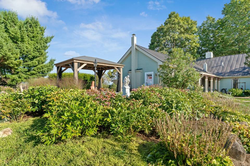 Pattee Hill House