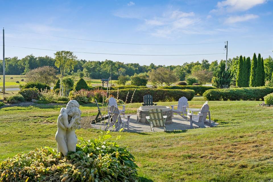 Pattee Hill Grounds