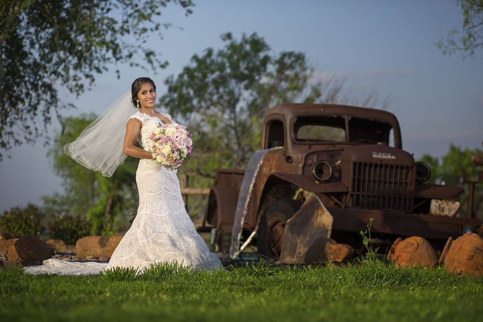 Bridal shoot at the barn