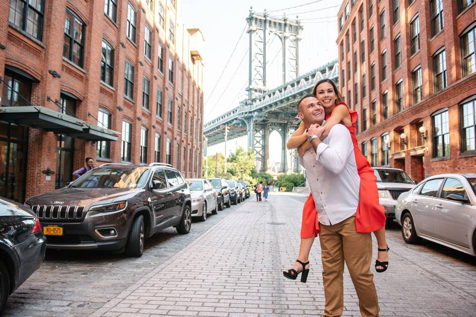Dumbo Brooklyn Couple Shoot