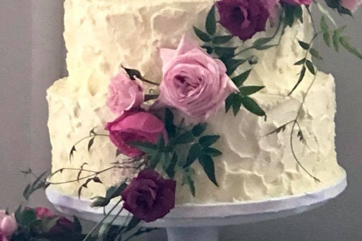 Buttercream and Live Flowers
