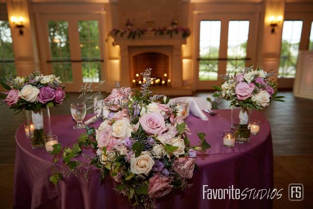 Sweetheart Table set up