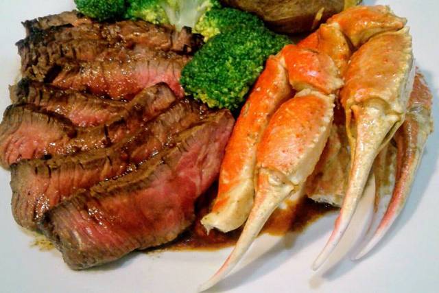 Steak & Crab