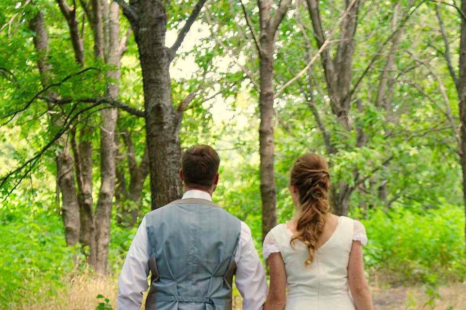 Newlyweds in Nature Preserve