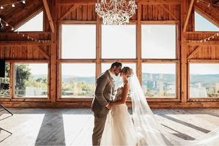 Granite Ridge Estate & Barn