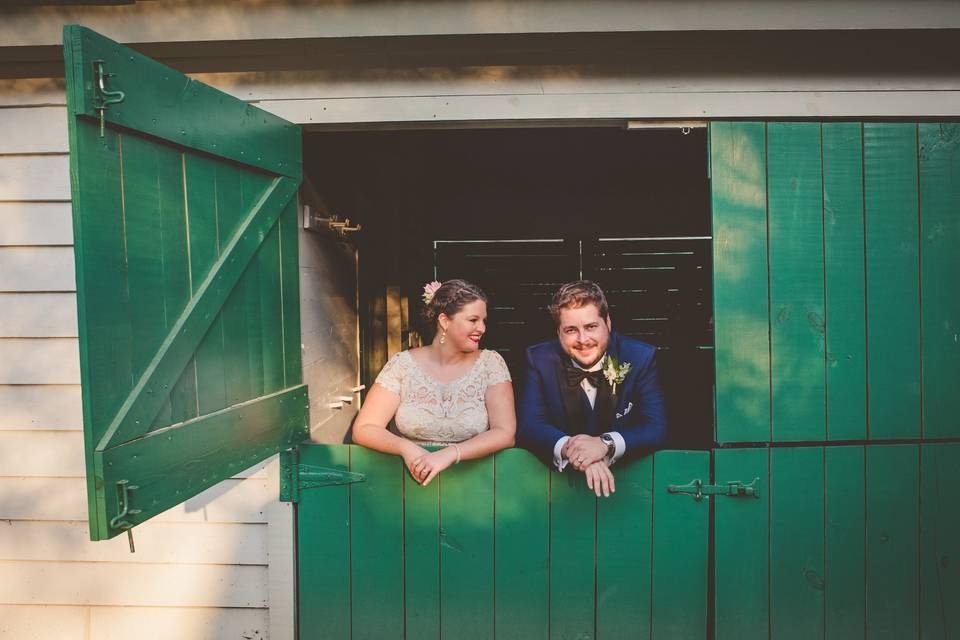 In the stable - Bride & Groom