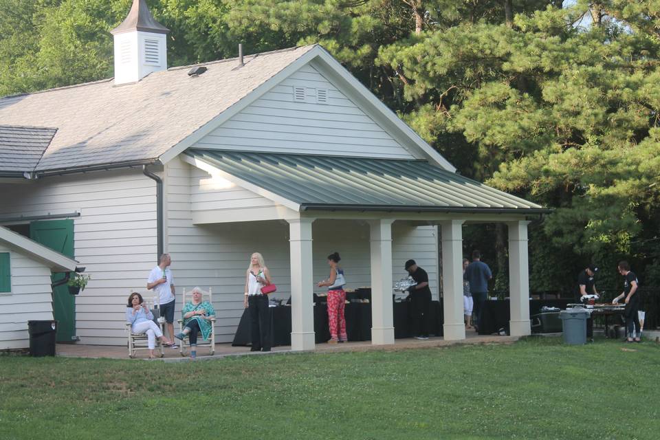 Covered outdoor buffet