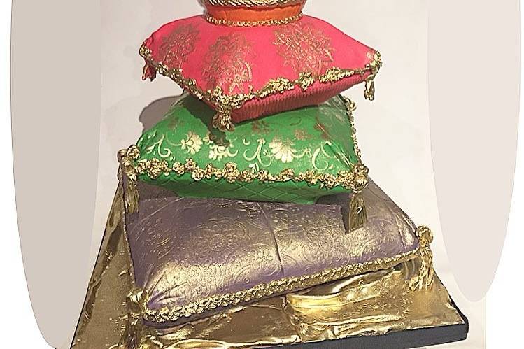 Harry Potter themed wedding cake!