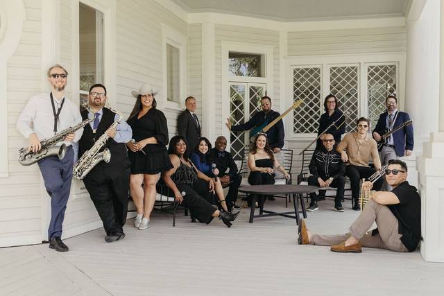 Royal Dukes Band - San Antonio