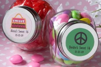 Personalized candy jars. Wonderful for that Sweet 16 or Baby shower.