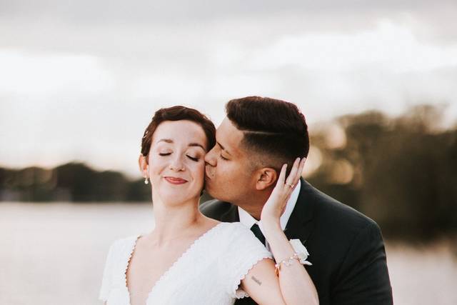 Kiss portrait