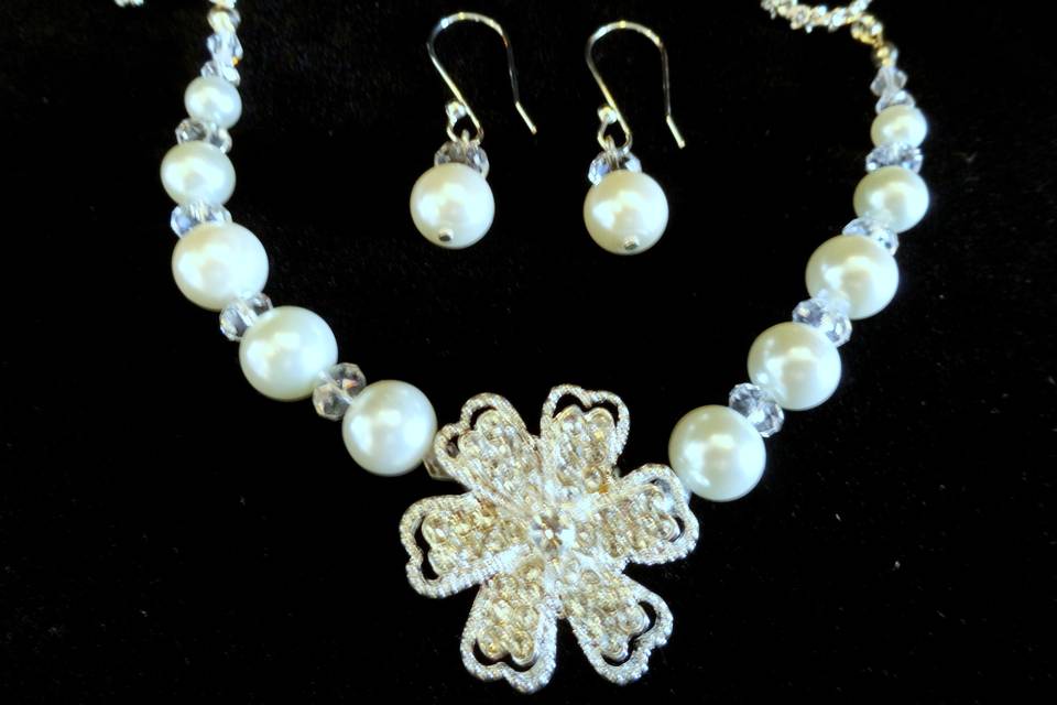 Alexandria Colored Pearl Jewelry Drop Set w custom box