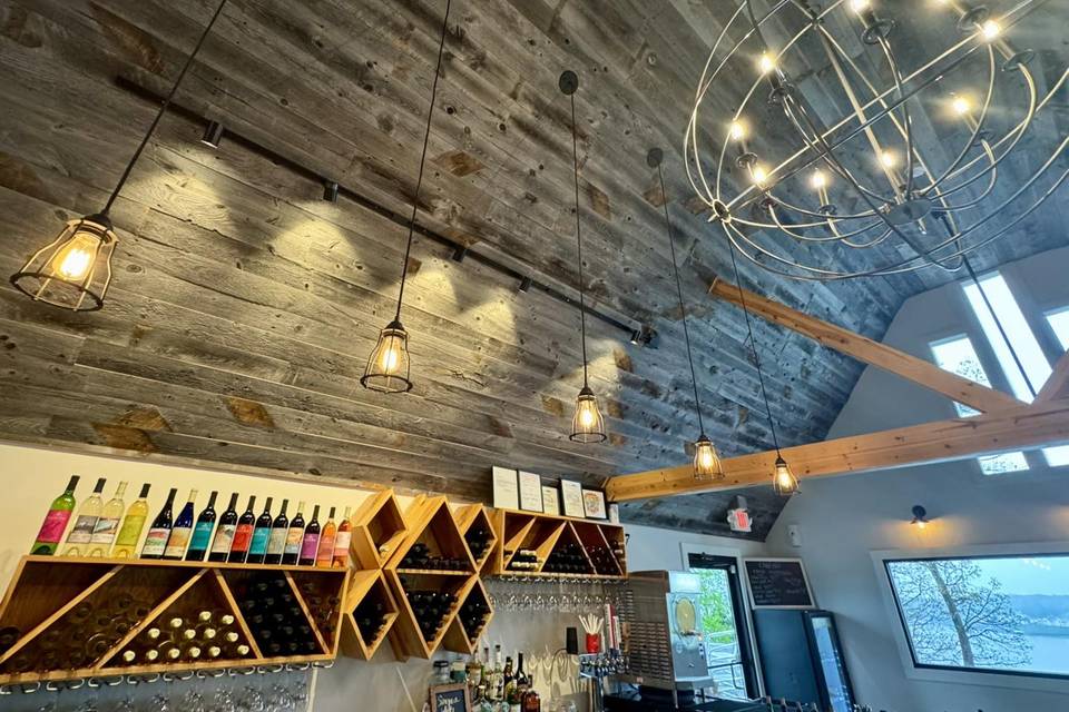 Shawnee Bluff Vineyard