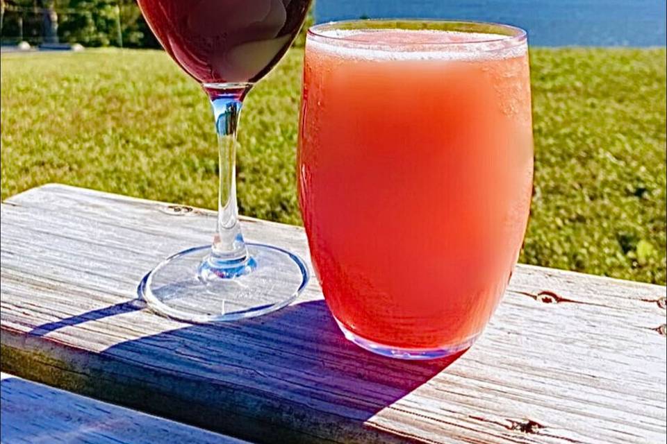 Shawnee Bluff Vineyard