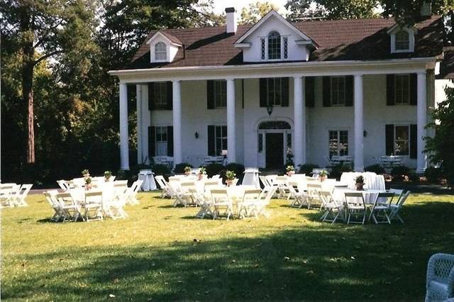 Alwyngton Manor