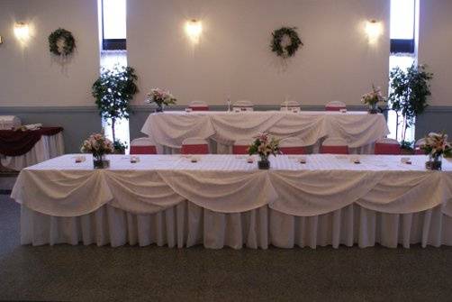 Sweetheart table