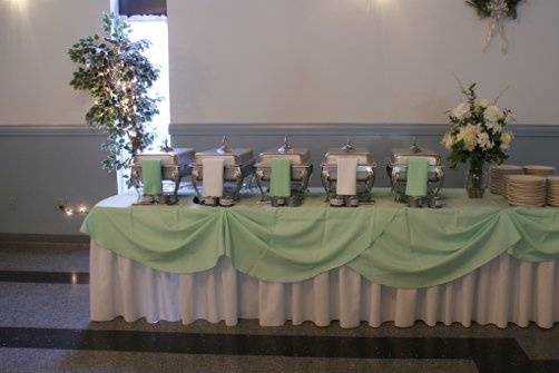 Elevated sweetheart table