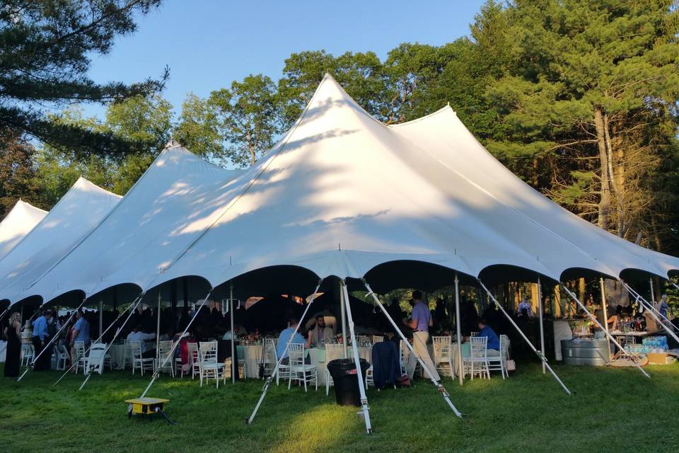 Large pole tents for weddings