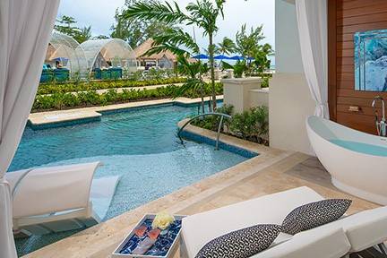 Sandals Swim Out Room