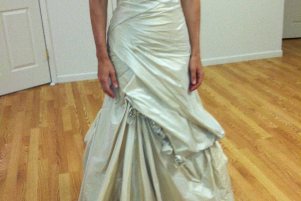 Simple wedding dress