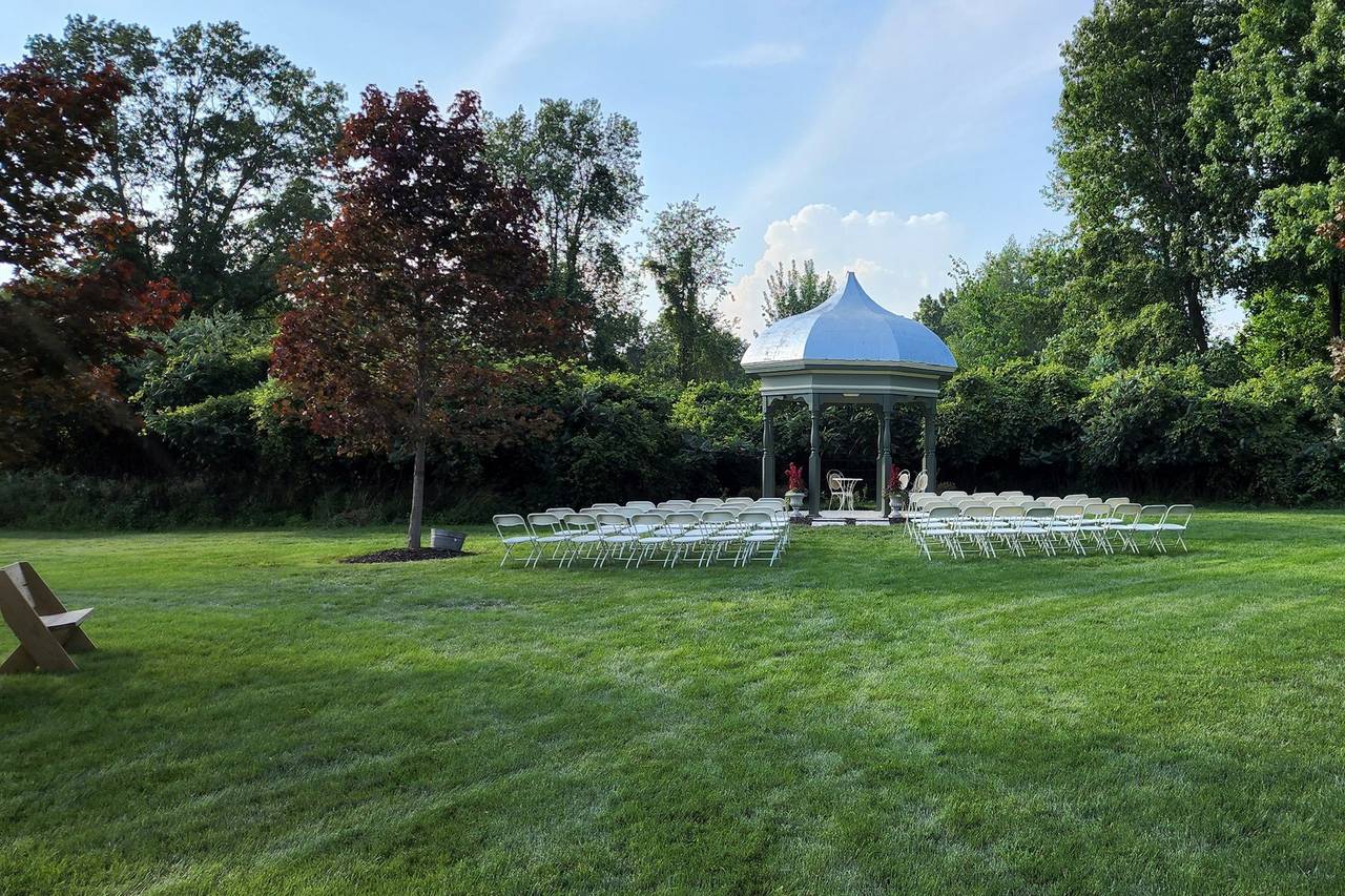 The Olde Stone Porch - Venue - Ionia, MI - WeddingWire