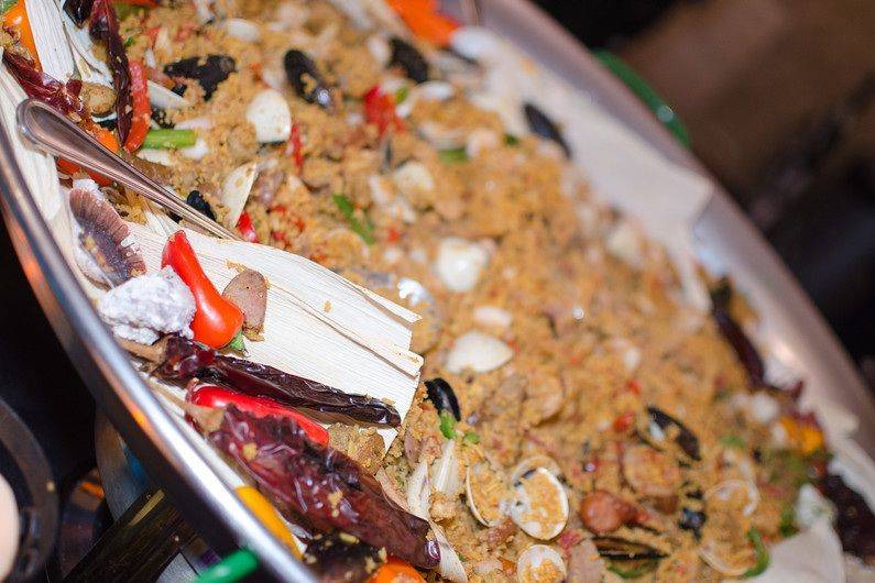 Seafood paella