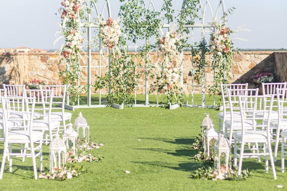 Wedding Ceremony Decor