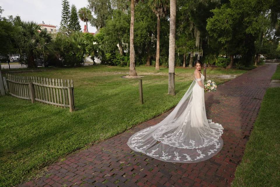 Beautiful Bride lacey Dress