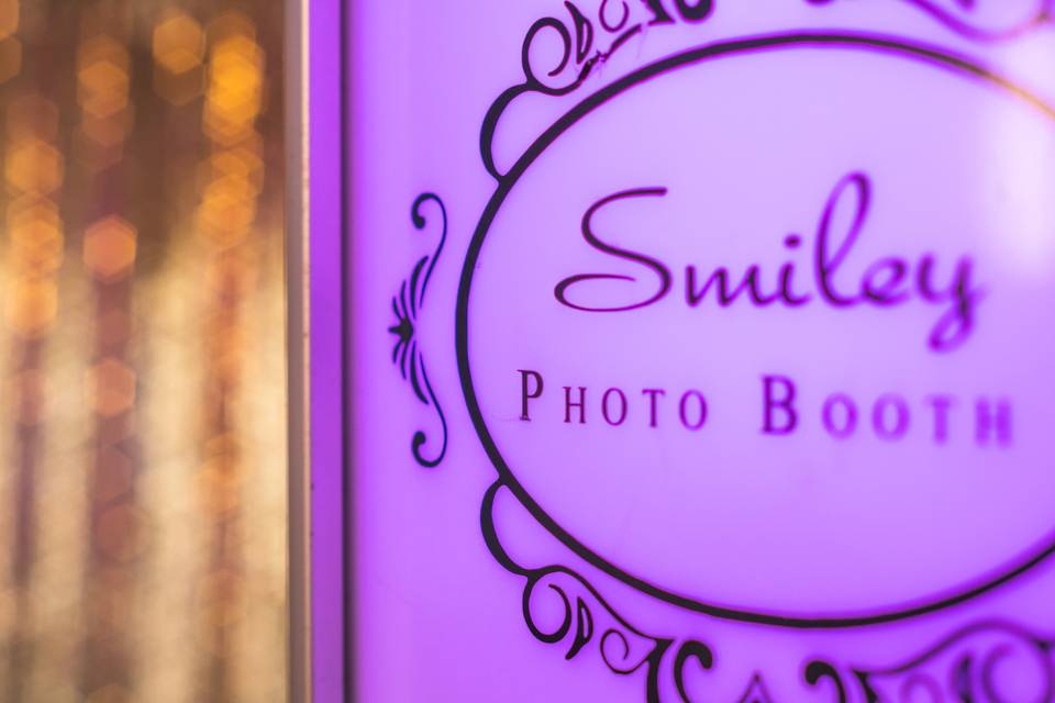 Smiley Photo Booths