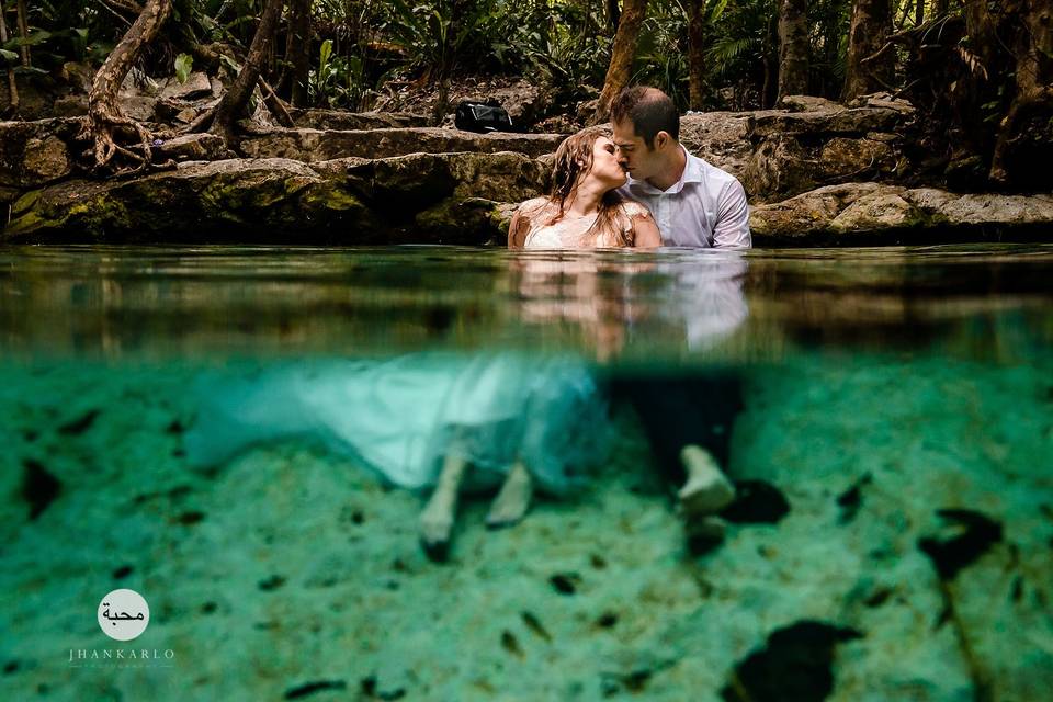 Cenote trash the dress