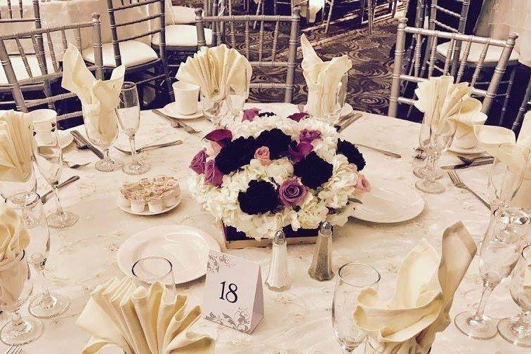 Elegant tablescape