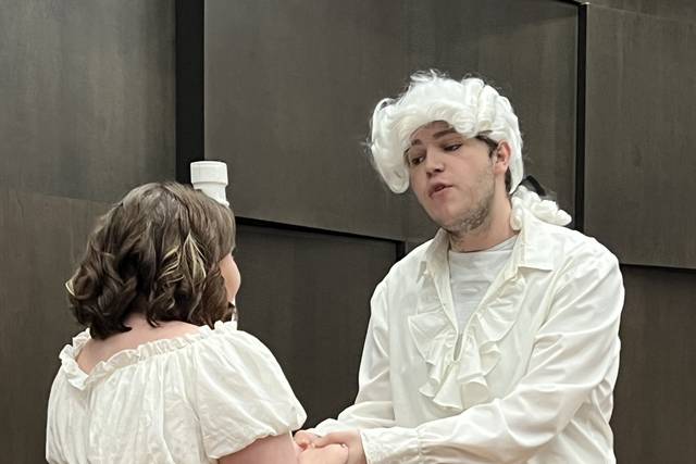Rhett in opera performance