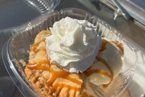 Apple Pie w/ vanilla Ice cream