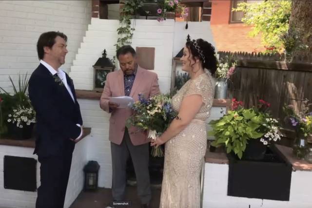 Intimate backyard wedding