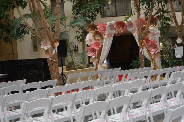 Savvy Chic Events