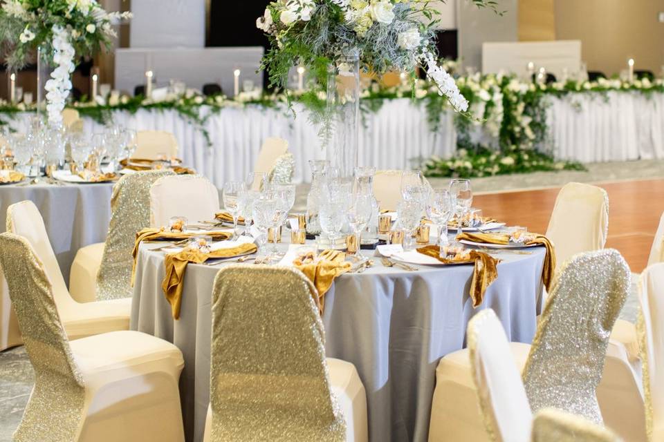 Elegant Setup
