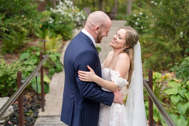 ModWedding Studios