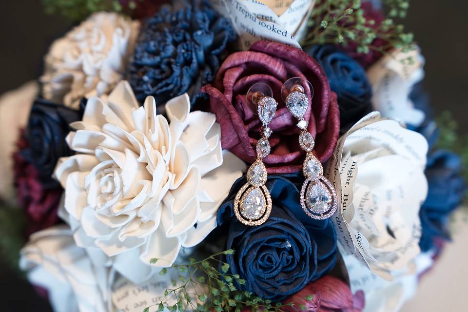 Bridal Florals & Jewelry