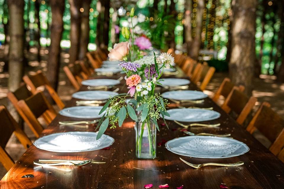 Tablescape - Wildflower Woods