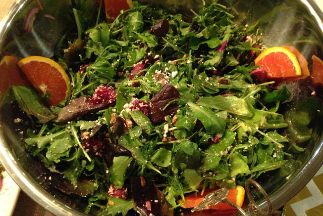 Arugula with orange pistachio