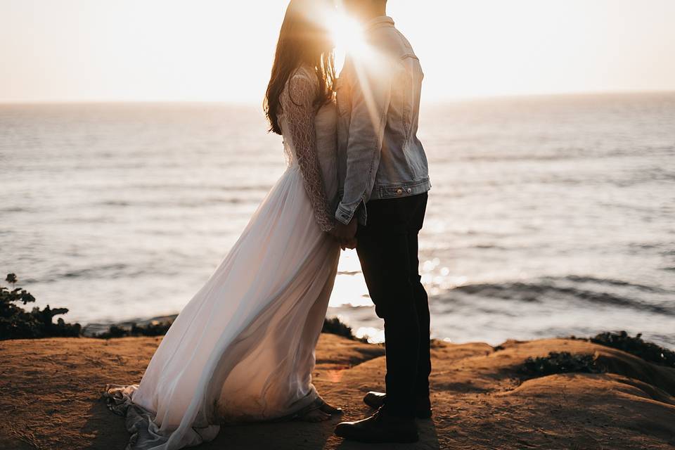 Intimate wedding by the water