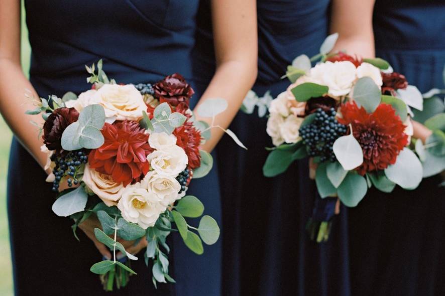 Bridesmaids in navy