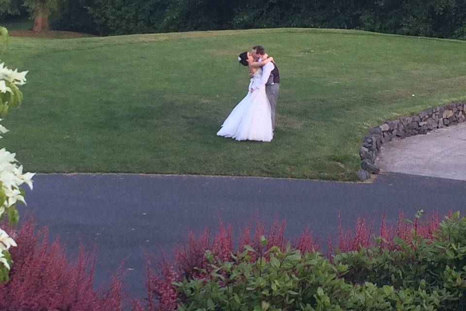 Their wedding took place at the lovely Canterwood Golf and Country Club.  A beautiful setting for an adorable couple.